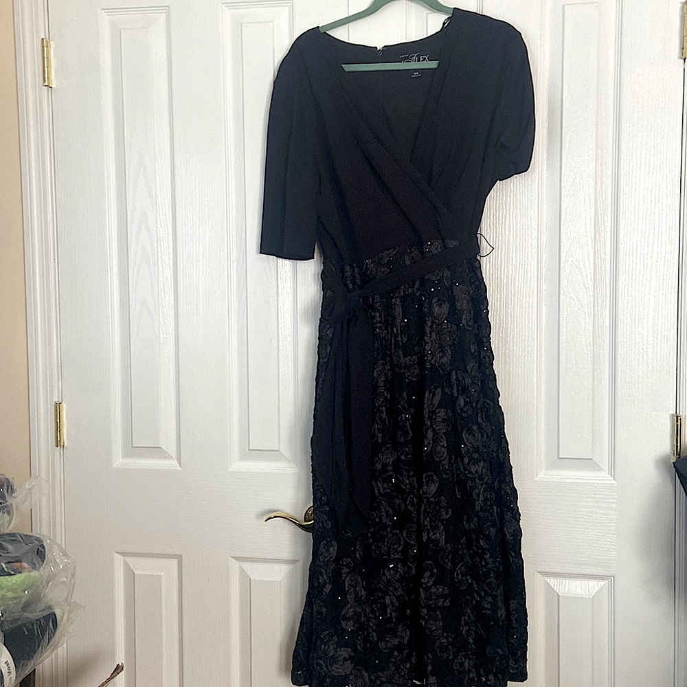 Alex Evenings Rosette Skirted Gown Short Sleeve plus Woman 18w